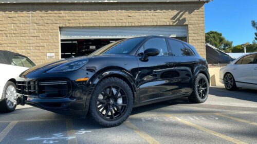 Mantra Wheels for Porsche Cayenne Turbo Black