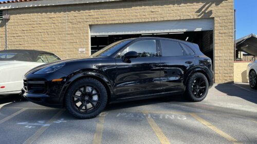 Mantra Wheels for Porsche Cayenne Turbo Black