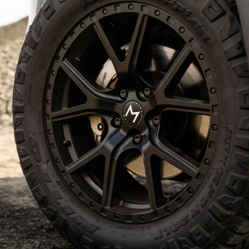 Mantra Wheels for Porsche Cayenne Green