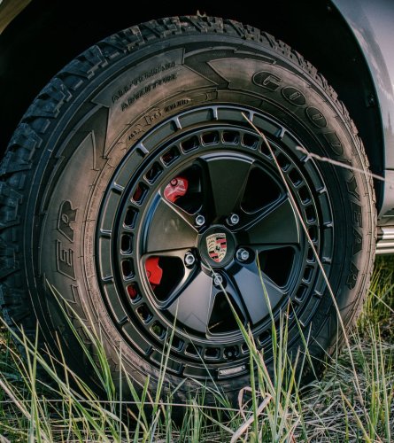 Mantra Wheels for Porsche Cayenne Silver The Fox