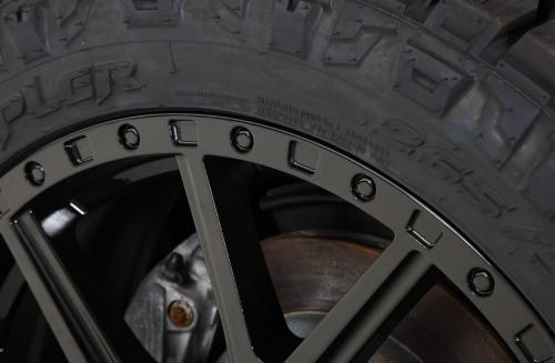 Mantra Wheels for Porsche Cayenne Black Knighthawk Gloss Black