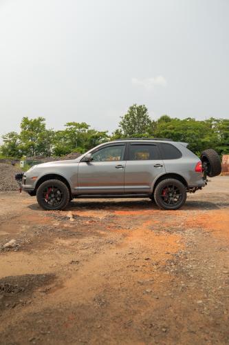Mantra Wheels for Porsche Cayenne Silver Knighthawk Matte Black