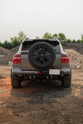 Mantra Wheels for Porsche Cayenne Silver Knighthawk Matte Black